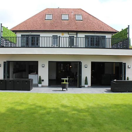 Modern Spacious House - Sleeps 16, Free Parking, Sun Terrace Nuneaton Exteriör bild