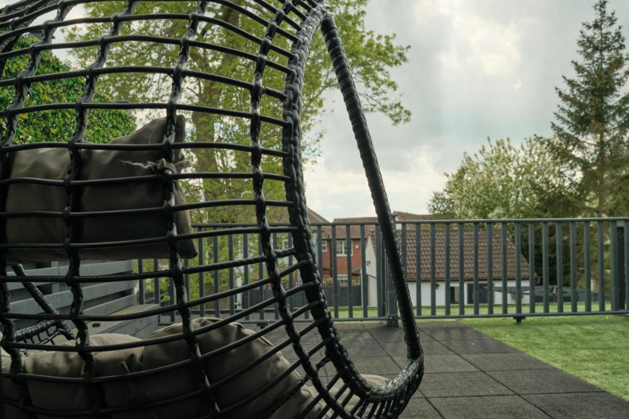 Modern Spacious House - Sleeps 16, Free Parking, Sun Terrace Nuneaton Exteriör bild