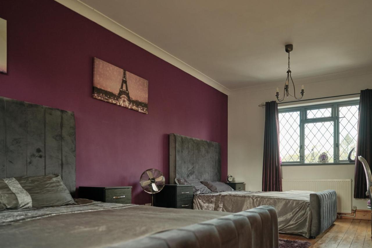 Modern Spacious House - Sleeps 16, Free Parking, Sun Terrace Nuneaton Exteriör bild